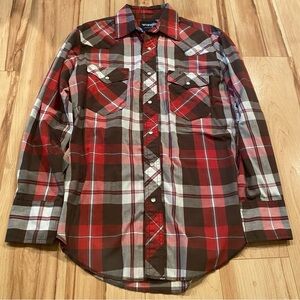 Wrangler Men's Red and Brown Plaid Button Down Shirt—S